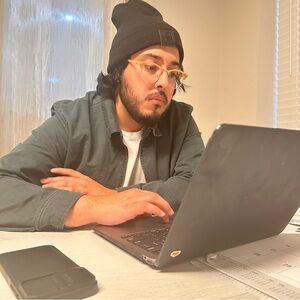 Meet your Posher, Rogelio